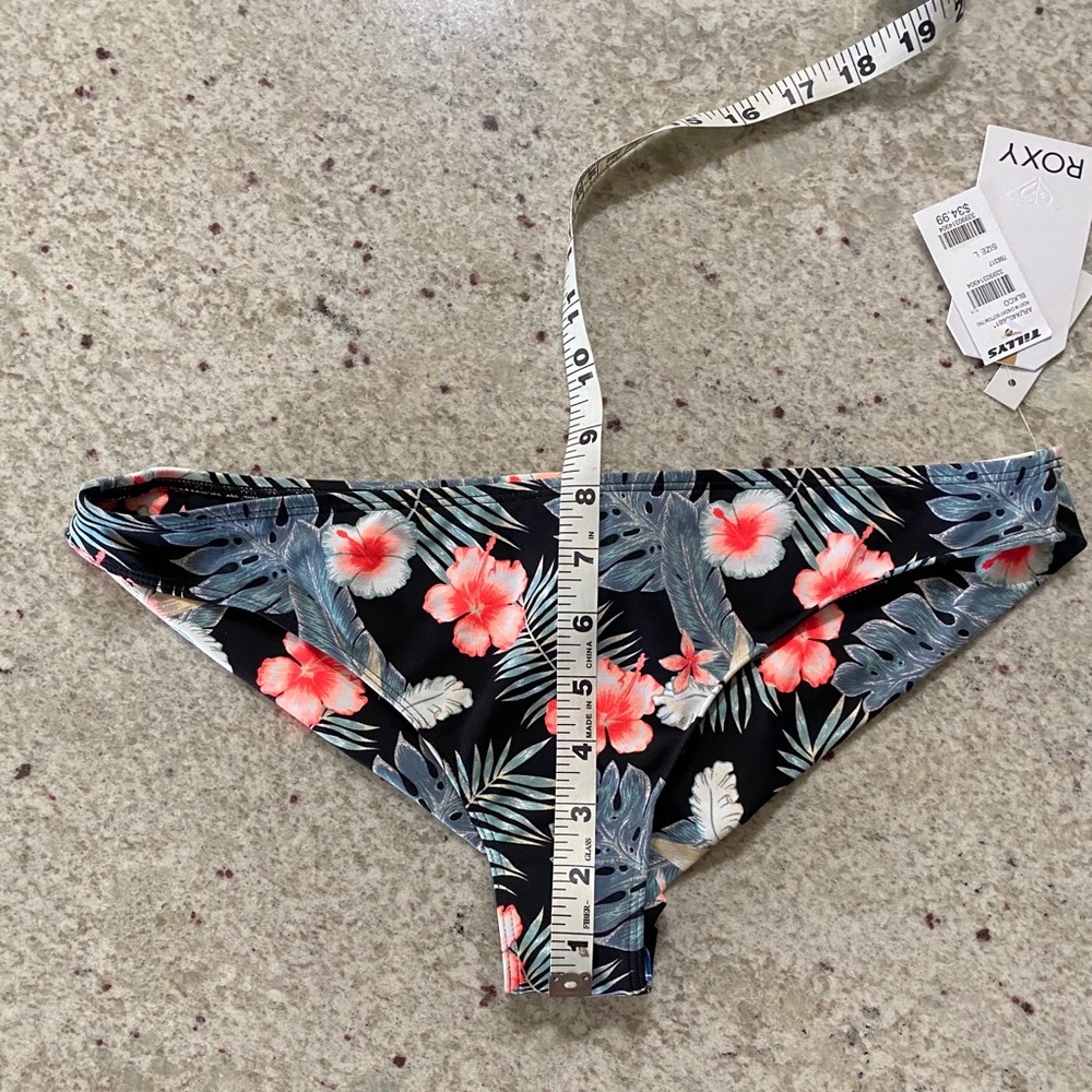 NWT Roxy Bikini Bottom - Large - Picture 5 of 5